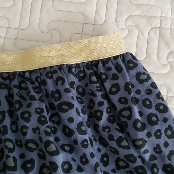 Skirt - Picture 2 of 5